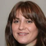 Elena C., pintora